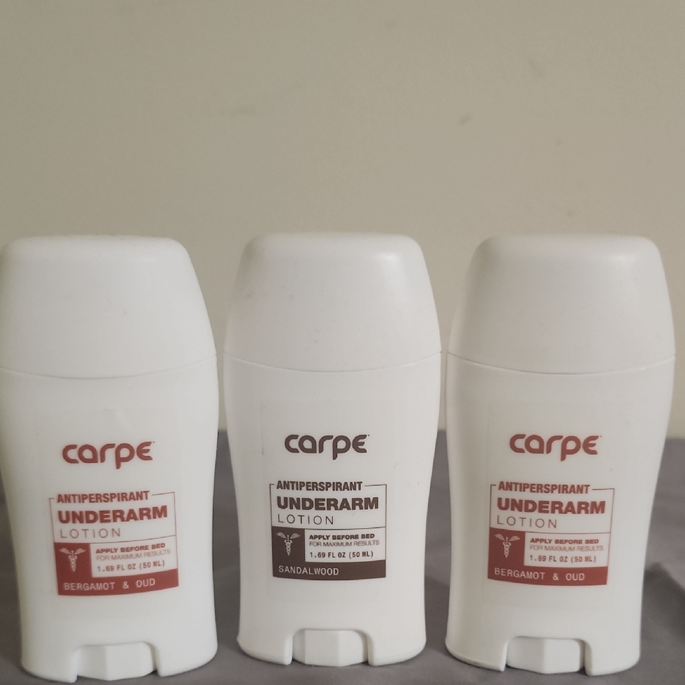 Carpe Antiperspirant Underarm Lotion - White (Bergamot & Oud / Sandalwood)